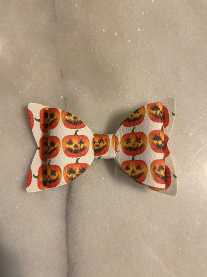 Pumpkin Bow