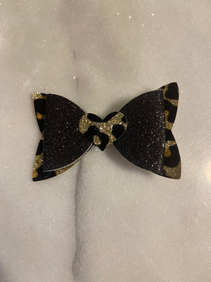 Sparkle Cheetah Heart Bow